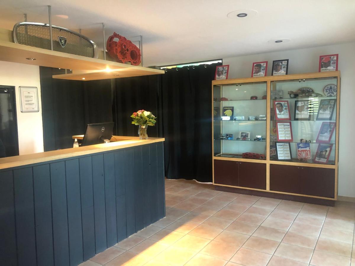Enzo Hotels Chartres Mainvilliers By Kyriad Direct Dış mekan fotoğraf