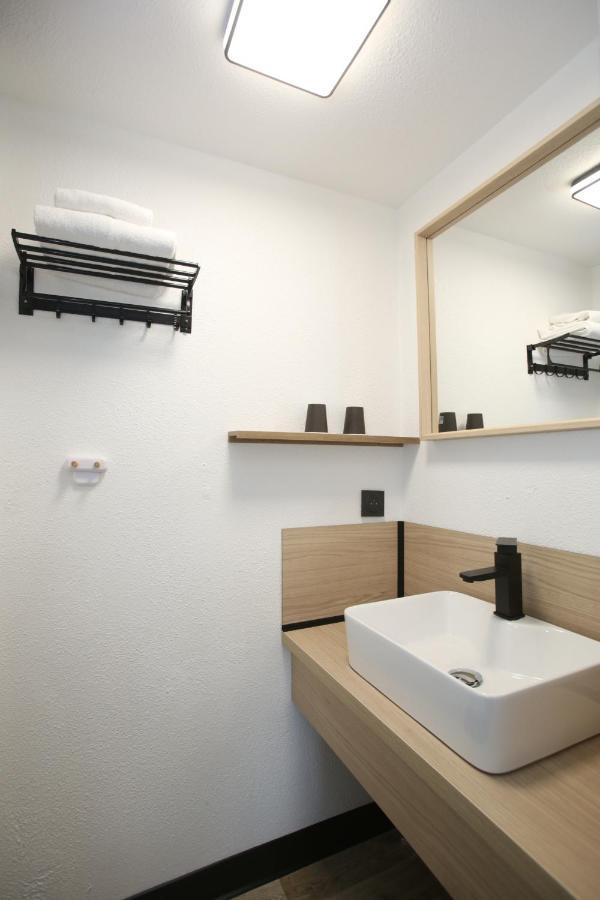 Enzo Hotels Chartres Mainvilliers By Kyriad Direct Dış mekan fotoğraf